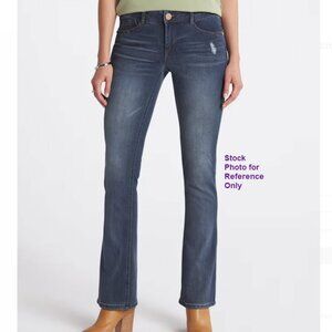 Democracy Kathryn Ab Solution Itty Bitty Bootcut Distressed Jean